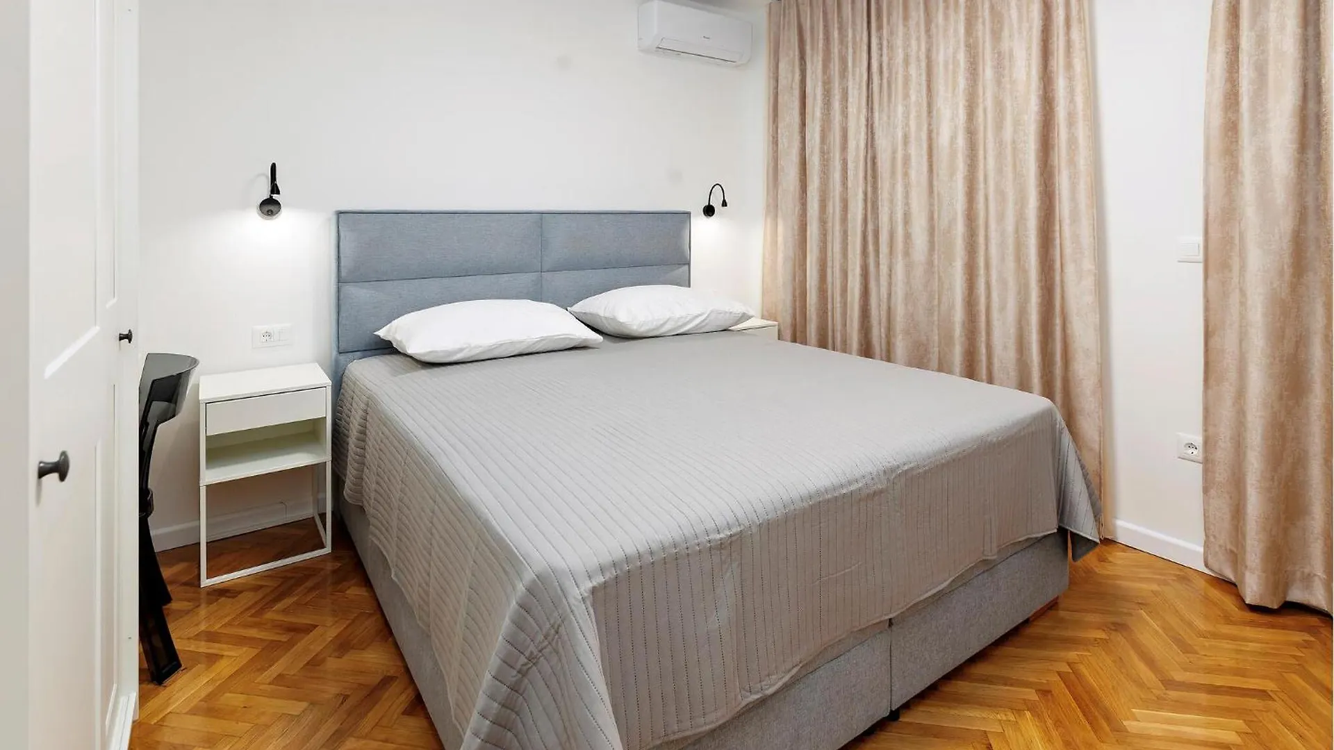 Amazing Home In Kastel Stafilic Kastela Holiday home